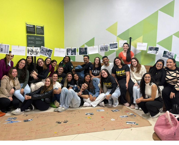 Curso de Enfermagem da Univ�s promove a��o em defesa da luta antimanicomial